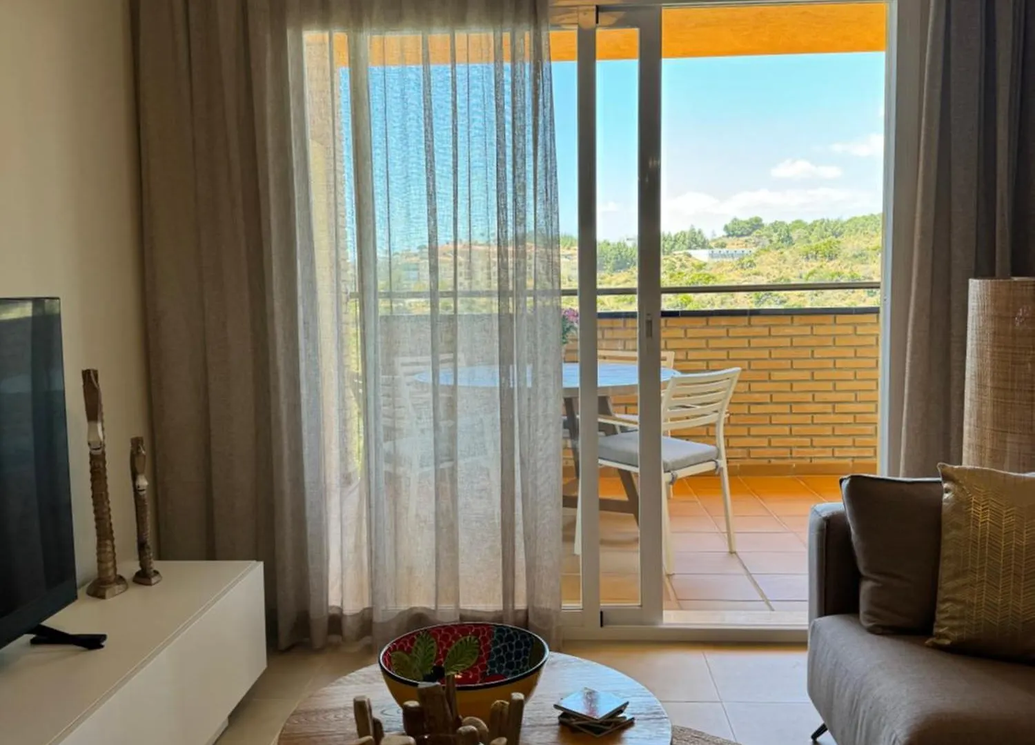 Luxe Zee- En Bergappartement El Faro