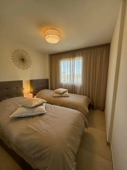 Apartment Luxe Zee- En Bergappartement El Faro Spain