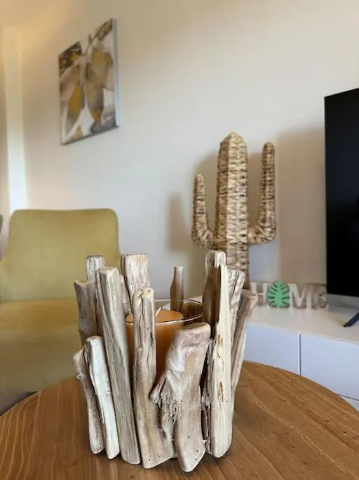Apartment Luxe Zee- En Bergappartement El Faro