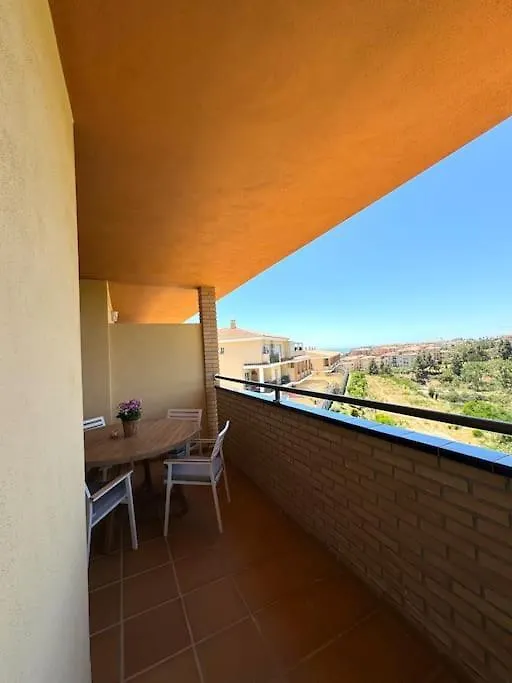 Luxe Zee- En Bergappartement El Faro